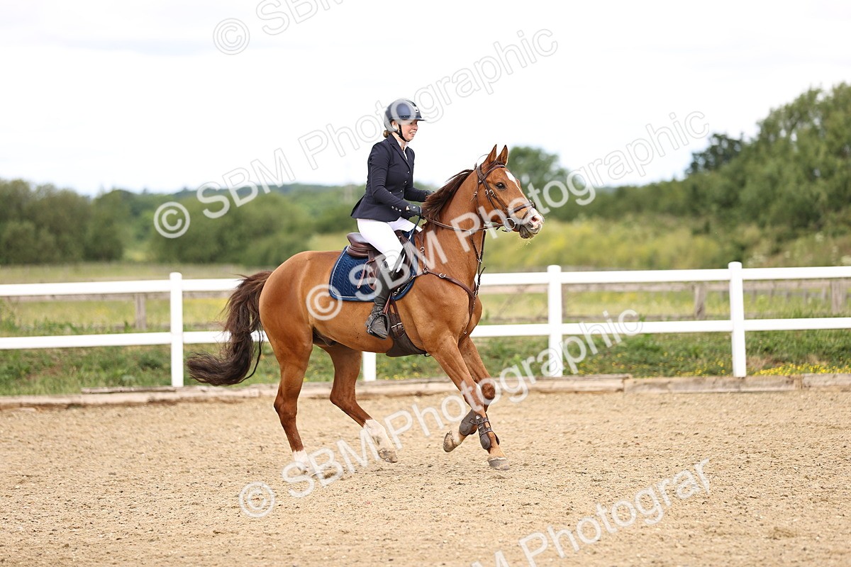 SBM_006450 - Class 16 - Senior British Novice - 90cm