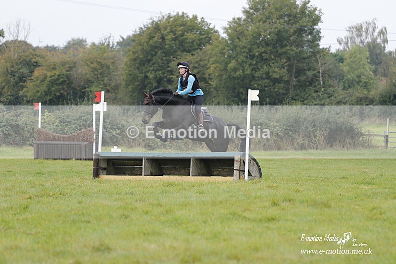  WWHT 171021 1082 - Open Novice (0.80m)  17/10/21
