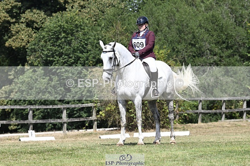 250822A-121647-22671 - DR 11.00 to 12.00