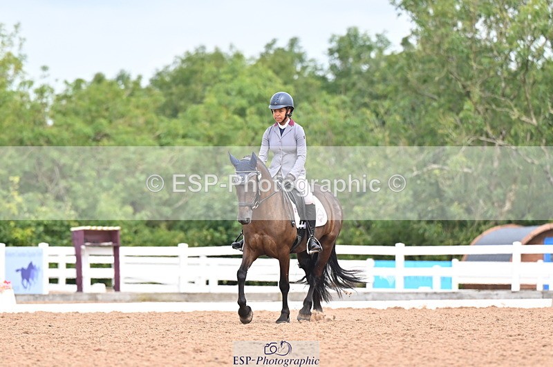 240817A-114714-08132 - 247-Maddie.Caunt-Desach.Cinderella