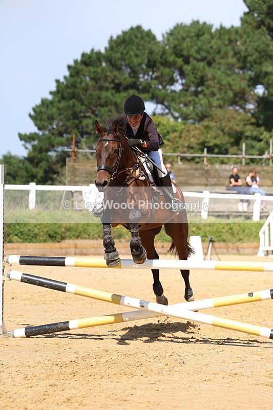 3E7A1506 - Class 10: 90cm open