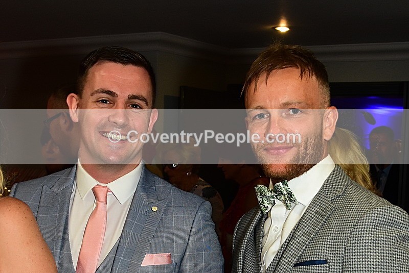 CON-691 - Toni & Liam