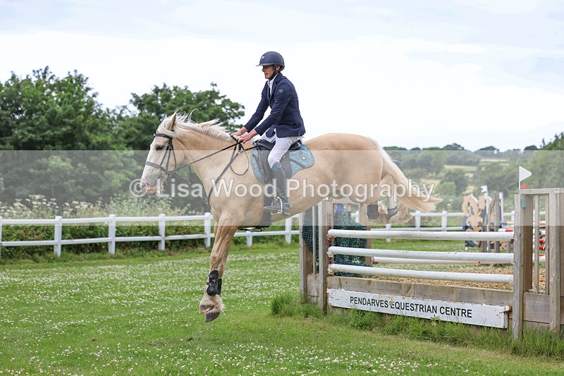 3E7A3890 - Class 6: Hawkins Motors Senior 1.00m Derby