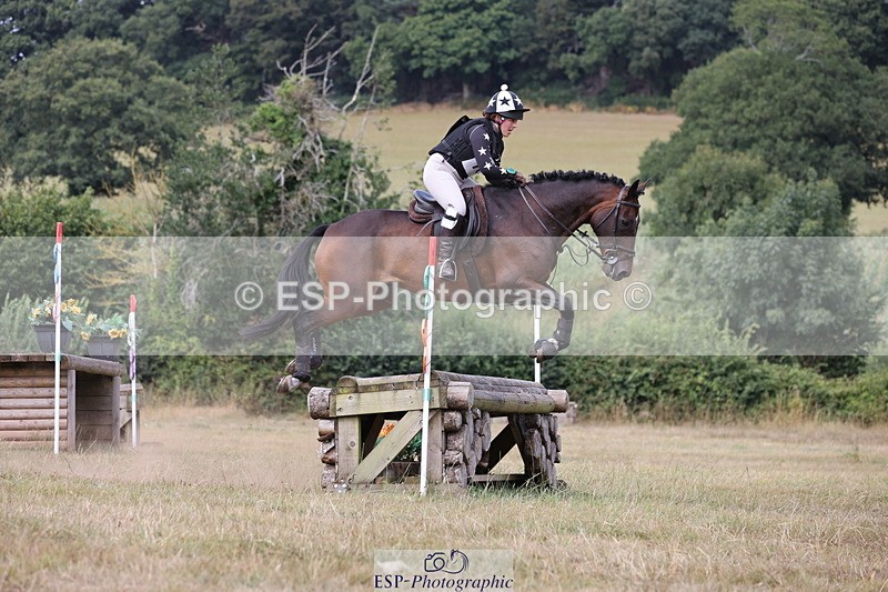 250802A-150421-06618 - D-162-Rachael.Kinsman-HUNTSMAN.COM