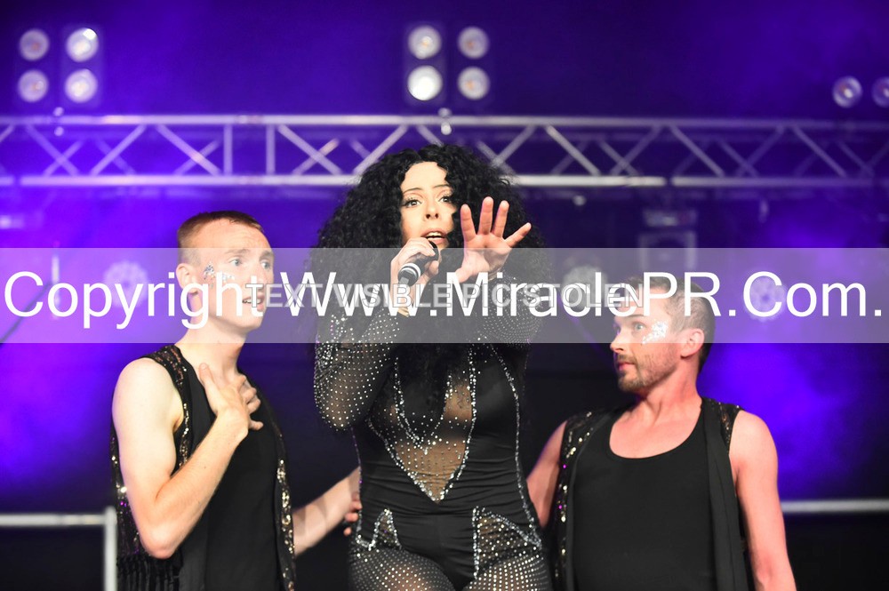 SH4_6886 - The Cher Experience