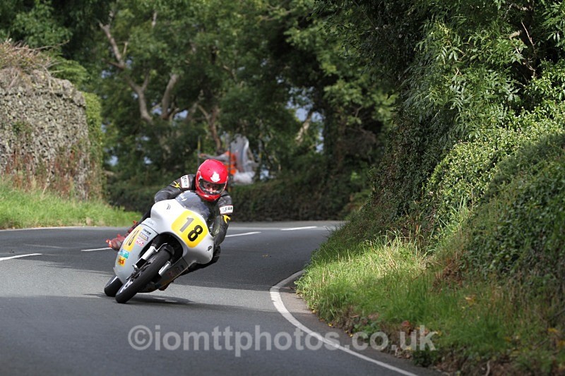 FOM_9402 - Bennetts 500cc Classic TT Race