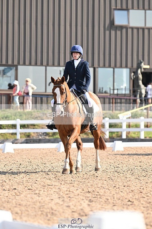 250816-092822-02922 - 076-Melanie.HaslockMinnie.I