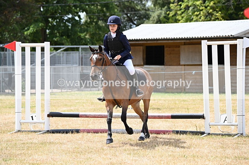 WJ6_5269 - Class 12 Minimus Jumping 45cm