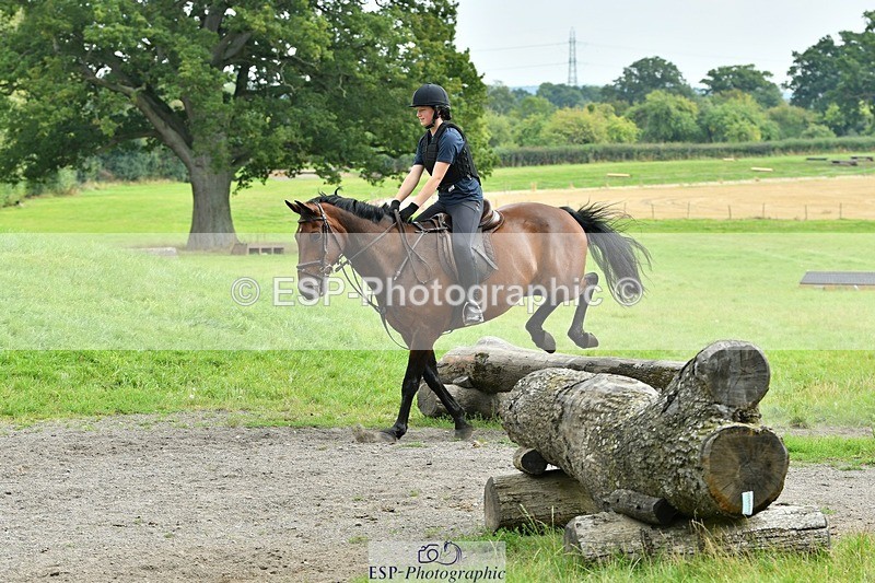 230817-131913-00909 - Theo's 1st Group - XC