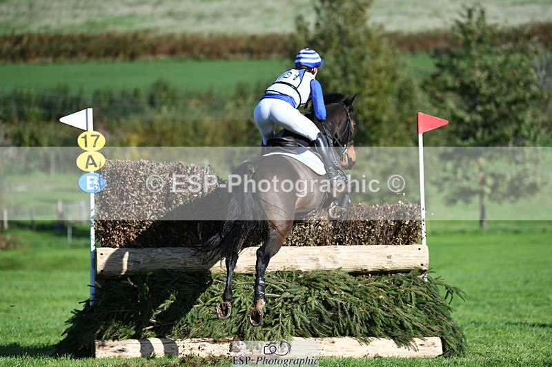 251024A-122405-09317 - B-131-Gemma.Gurvidi