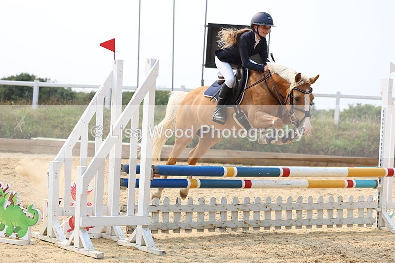 3E7A2983 - Class 12: Junior 80cm