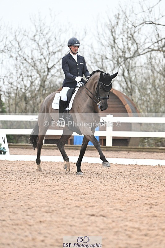 250215-115054-03281 - 127-Jezz.Palmer-Toddington.Debut