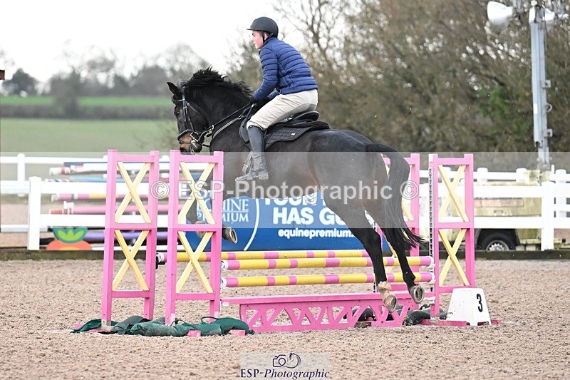 251206-093533-00564 - Cls 8 Clear Round