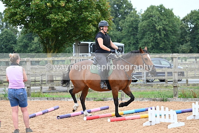 WJ7_8542 - Poles 11:00am