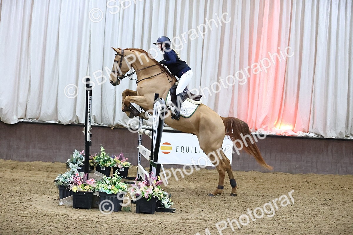 SBM_010174 - Class 25 - Equestrian Senior Foxhunter 1.20m