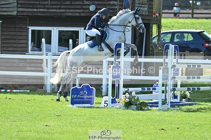 230909-113000-05205 - Cls 11 Snr Foxhunter & 1.20m Open