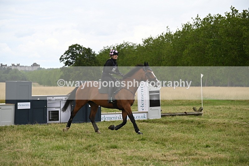 WJ6_4819 - Time at Jump 13:04 to 13:34