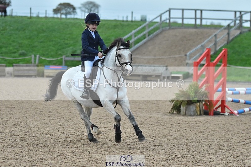 231119A-093732-04385 - Sun Cls 17+18 Club and Schools 70cm