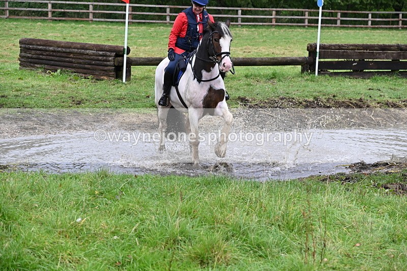 WJ6_6338 - Time at Photographer 12:41 to 13:05