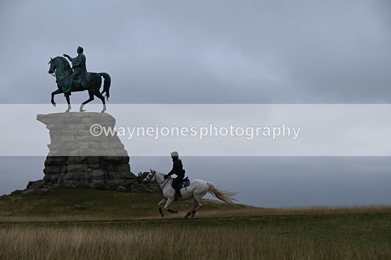 DSC_0417 - Time at Statue 09:51 to 10:54