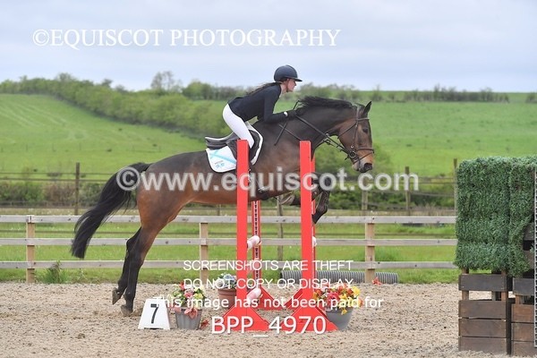 BPP_4970 - CLASS 24 SUN Senior BritiNovice/ 90cm Open