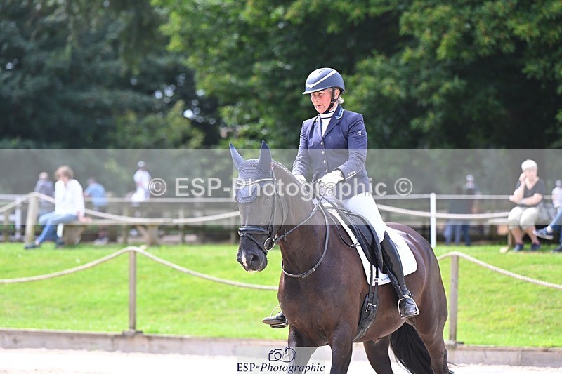 240809-134126-01618 - 230-Louise.Hutchinson-Shovern.Noire