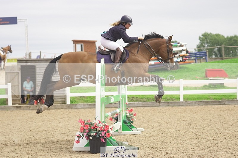 230810A-140014-02582 - Cls 4 1.05m Amateur Quali