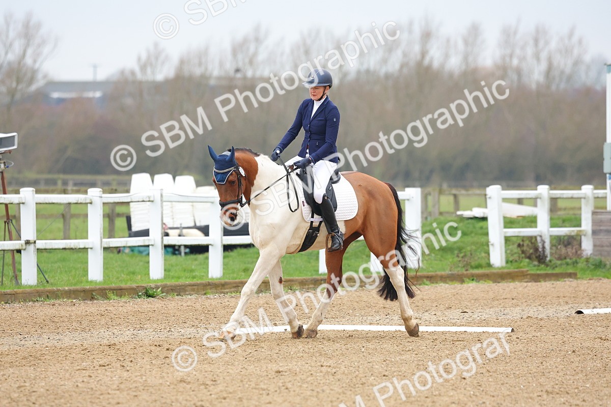 SBM_001202 - Class 8-11 - Novice 2 - Elementary 2