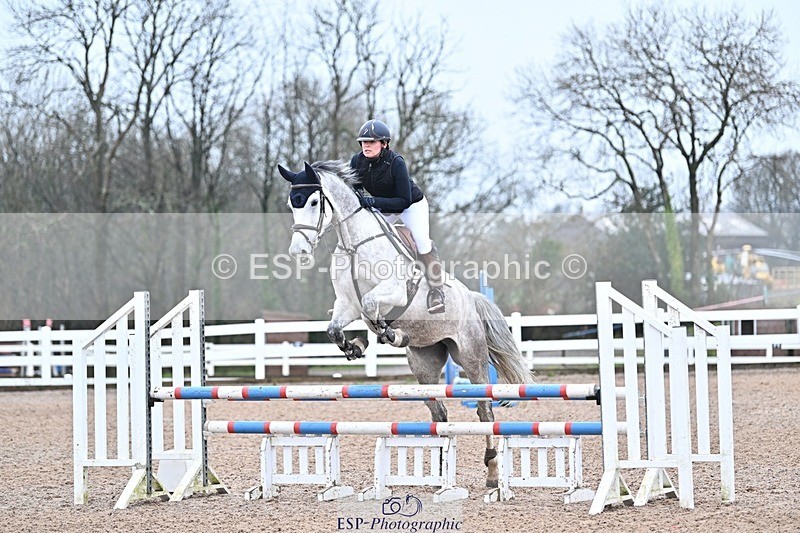 241127-094821-00079 - Cls 01A&B Brit Nov & 90cm Open