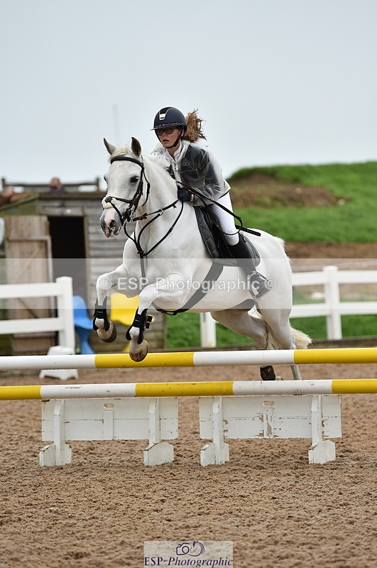 220829A-172956-00445 - 80cm Classes 5a 5b & 6