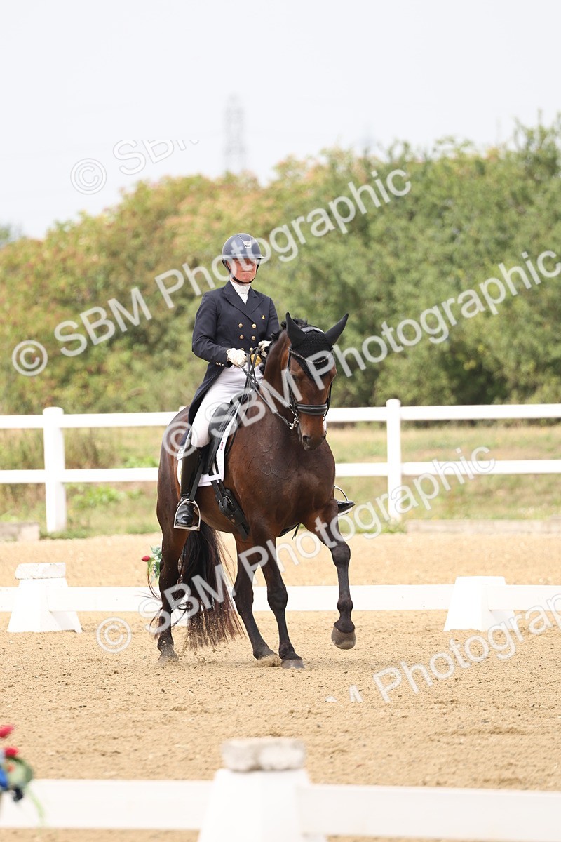 SBM_007006 - Class 9 - FEI INT I - 13.37-14.33