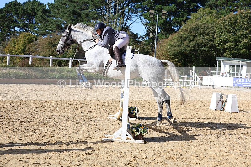 3E7A5525 - Class 10: 90cm open