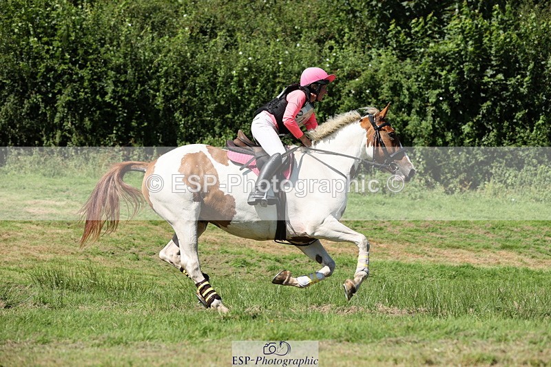 240811A-150425-05444 - 210-