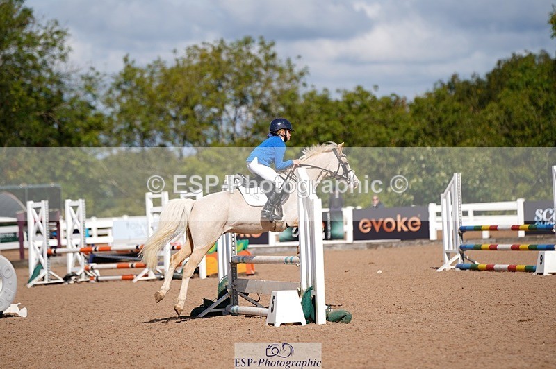 250921-113654-02749 - Cls 21+22 Club and Schools 70cm