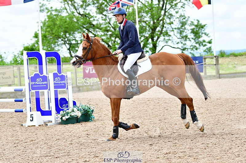 240523A-124124-01090 - Cls 10 95cm National Am Qualifier