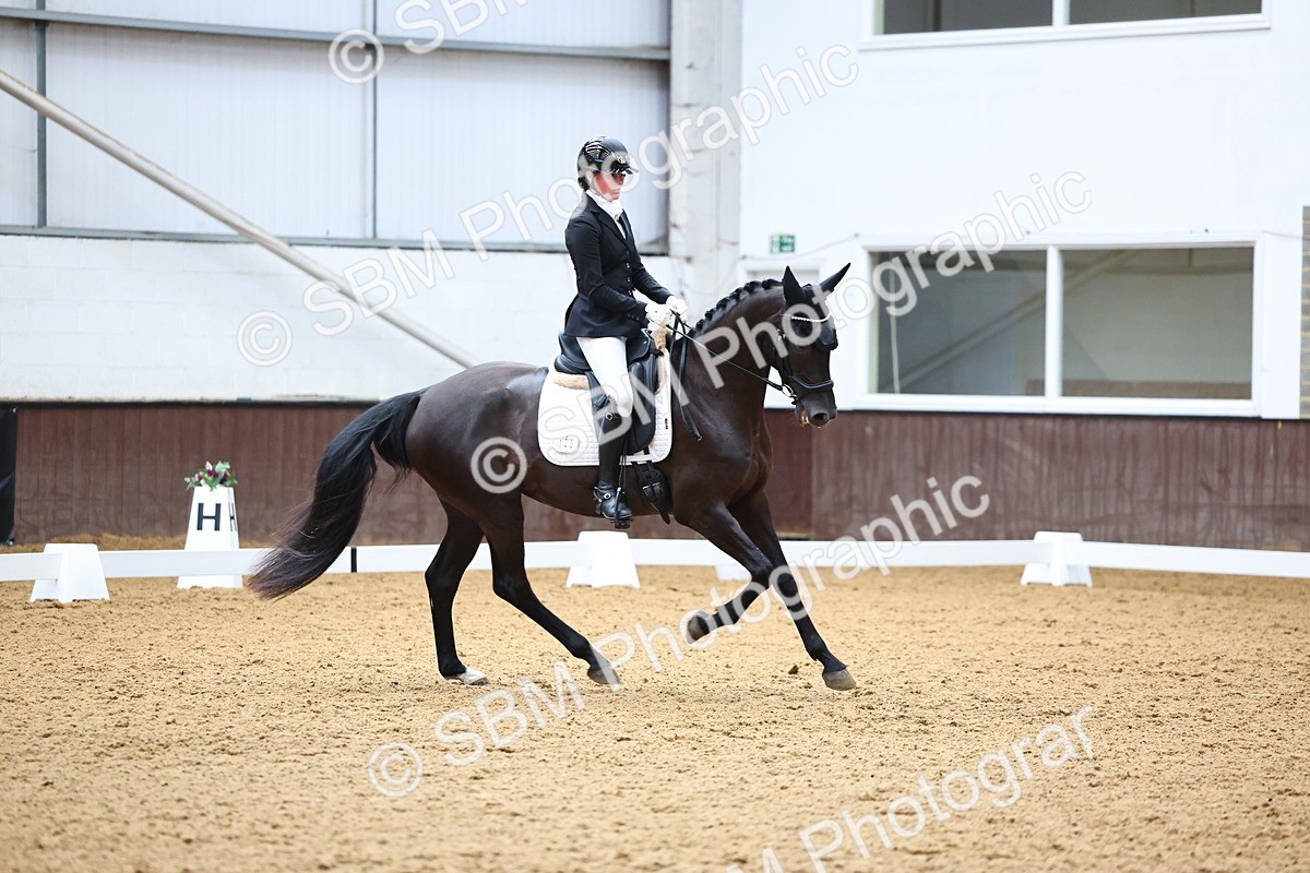 SBM_005924 - Class 5 - Novice 6 - 10.47-11.43