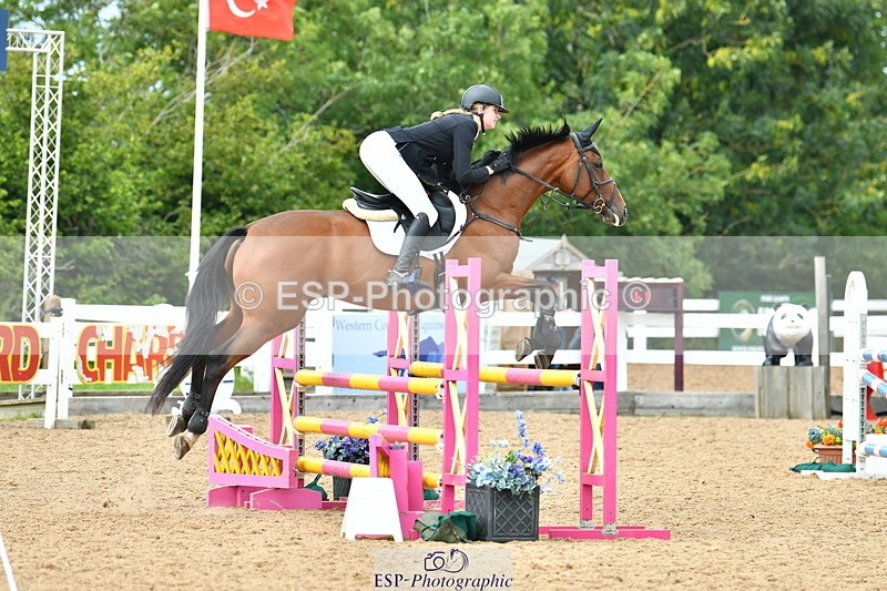 230813A-142245-12912 - Cls 43 1.05m National Amateur Qualifier