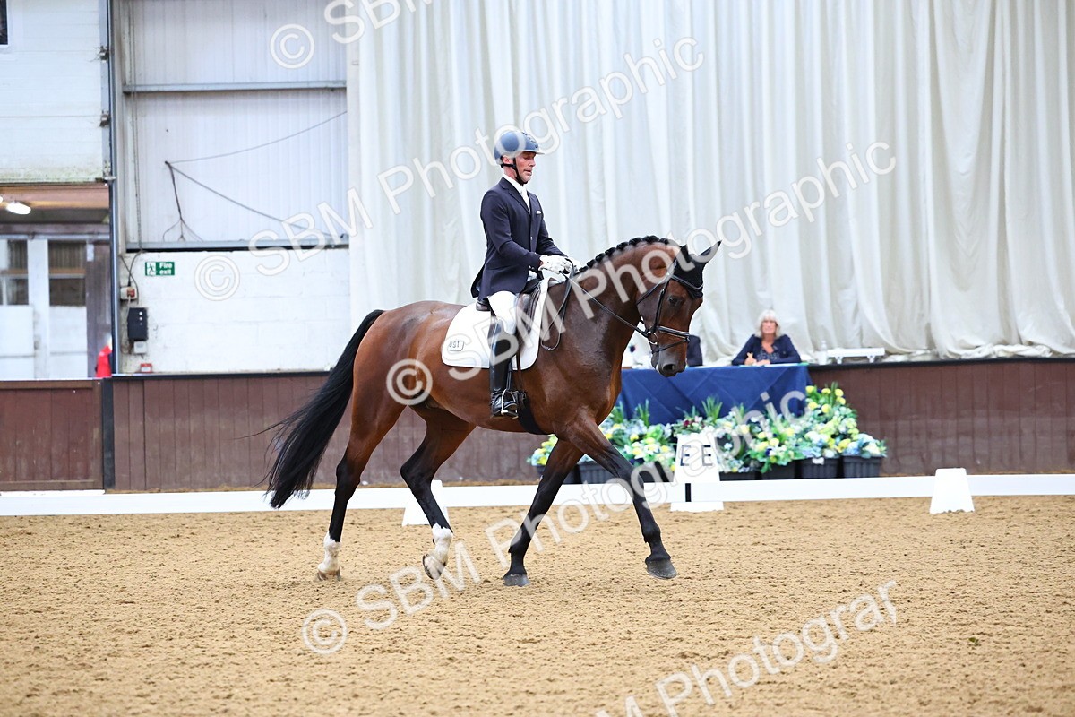 SBM_006095 - Class 5 - Novice 6 - 10.47-11.43