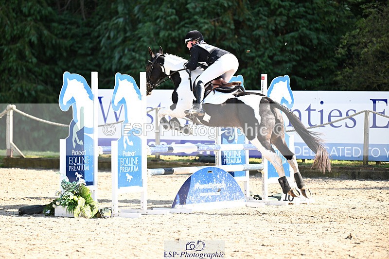 240824X-164849-30426 - 80cm Jump Off