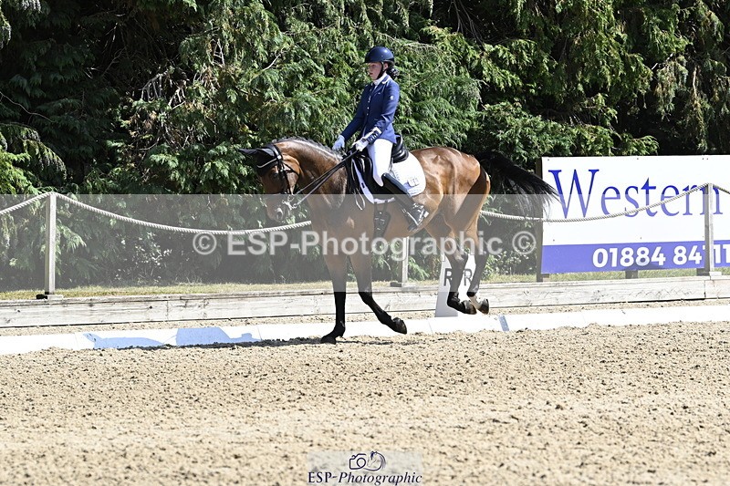 250810A-150355-07908 - 101-Olivia.LuscombeEternal.Kiss