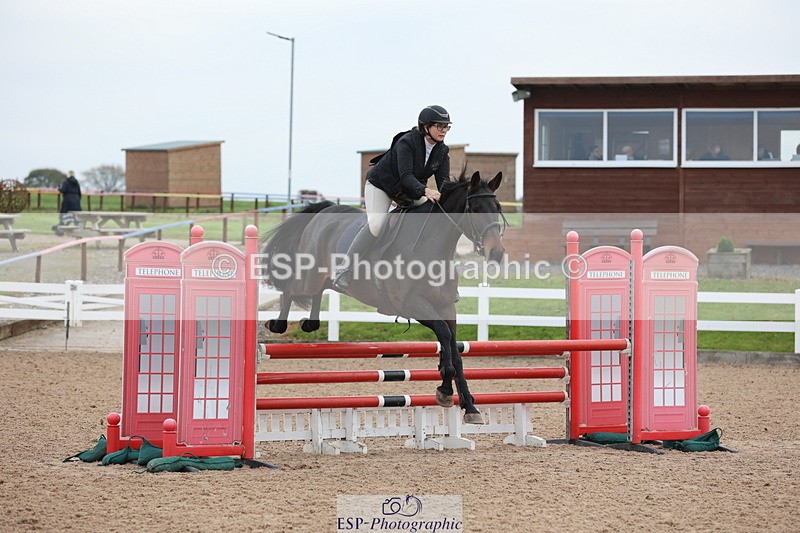 241101A-082233-00197 - FRI Cls 2 British Novice and 90cm Open