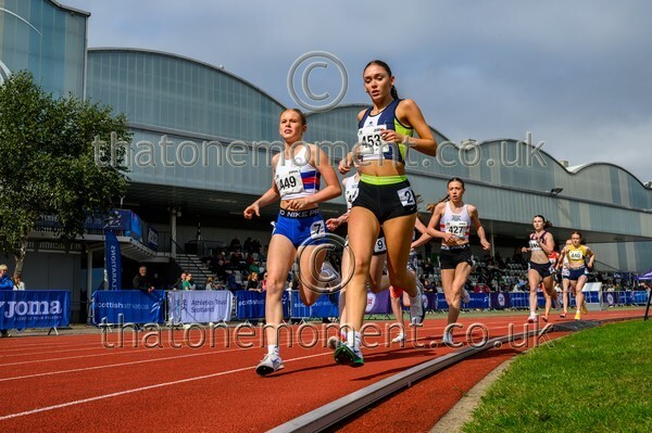 Nat26SUN-817705 - Track Female