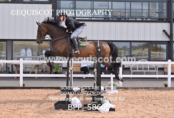 BPP_5866 - CLASS 10 THURS Nupafeeds Senior Dicovery/1m open