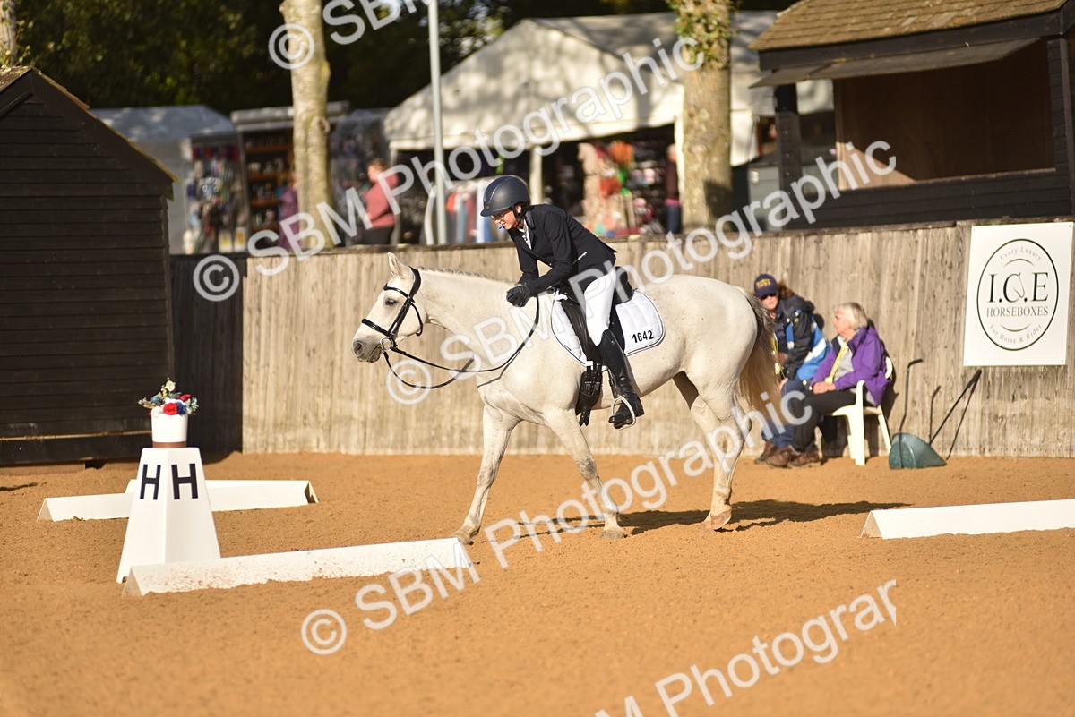 SBM_29697 - D16 -Small Tour Championship Novice 2