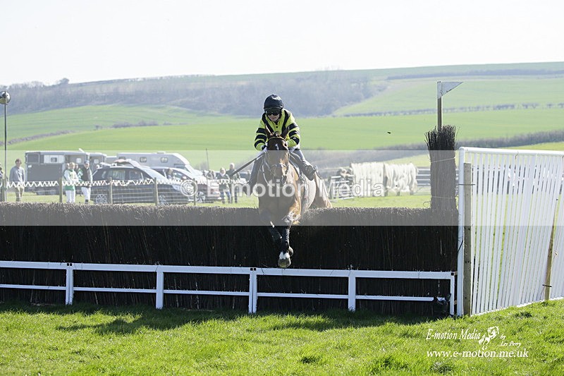 PtP 190322 403 - Wilton Hunt PtP Milborne St Andrew 19/03/22
