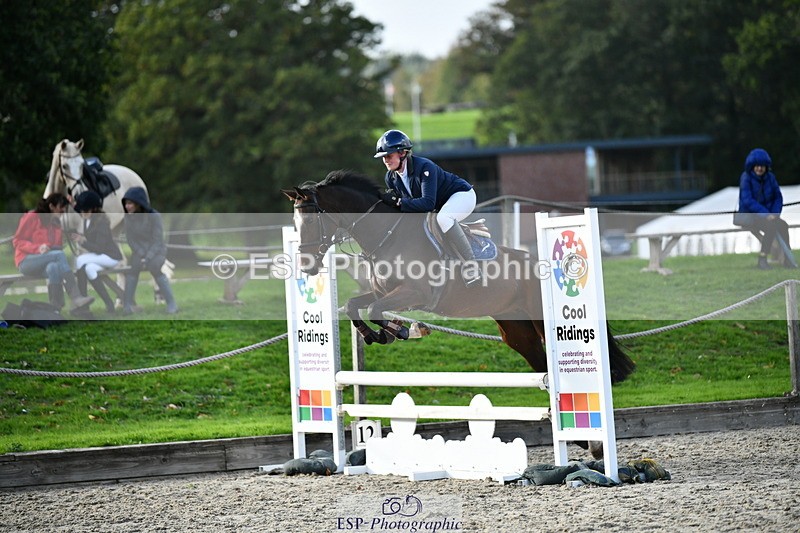 251004A-163844-02150 - Classes 10 & 11 80cm