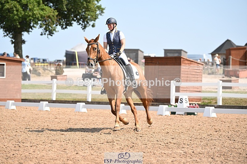 250816-122518-04502 - 051-Alana.ShaplandForever.Autumn.DS