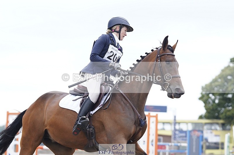 240831A-135404-03495 - 208-Kate.Rowe-PARKER.G