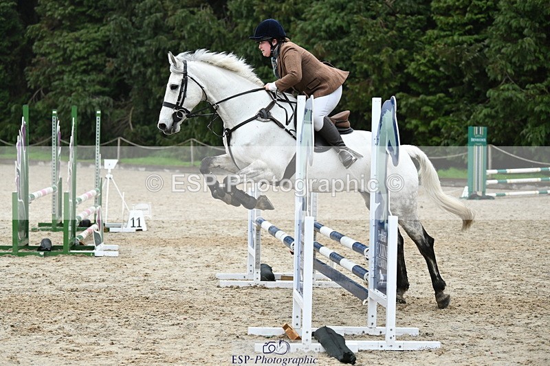 250418A-142619-01165 - UnAff 70cm