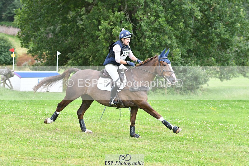 240804-133100-13810 - 471-Charlotte_Hordle-JKS_TOPGUN